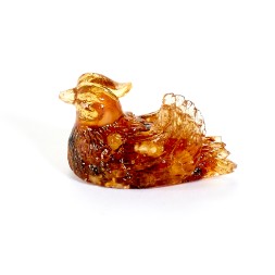 Фигурка &quot;Утка хохлатая №2&quot; из Янтаря и эпоксидной смолы