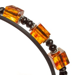 Браслет &quot;Барселона&quot; из Янтаря на струне
